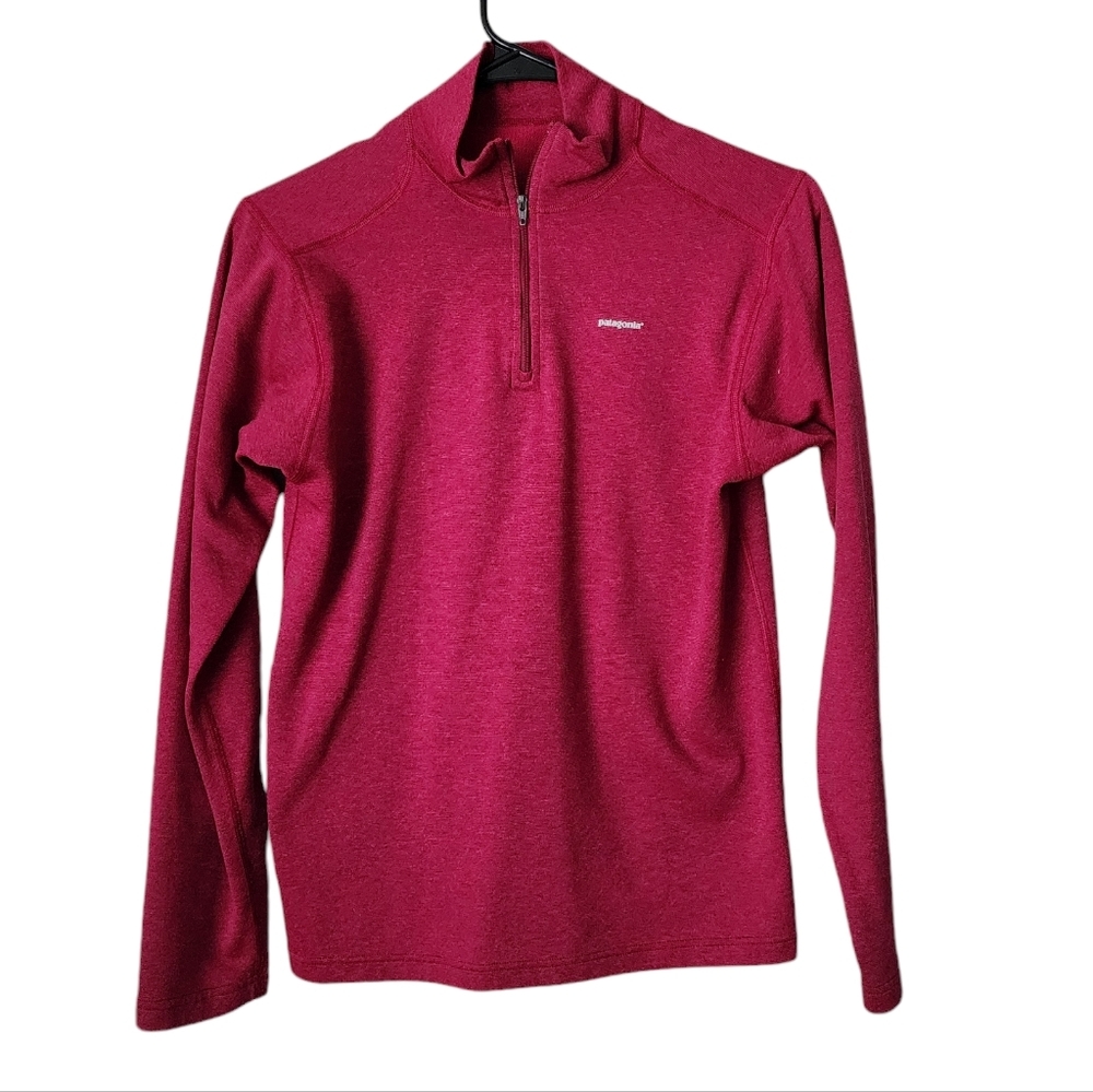 PATAGONIA base layer capilene top 1/4 zip athletic active in purple